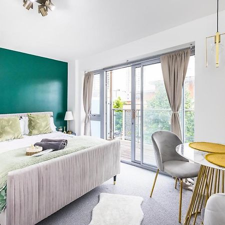 Bow Wharf Apartments London Exterior foto
