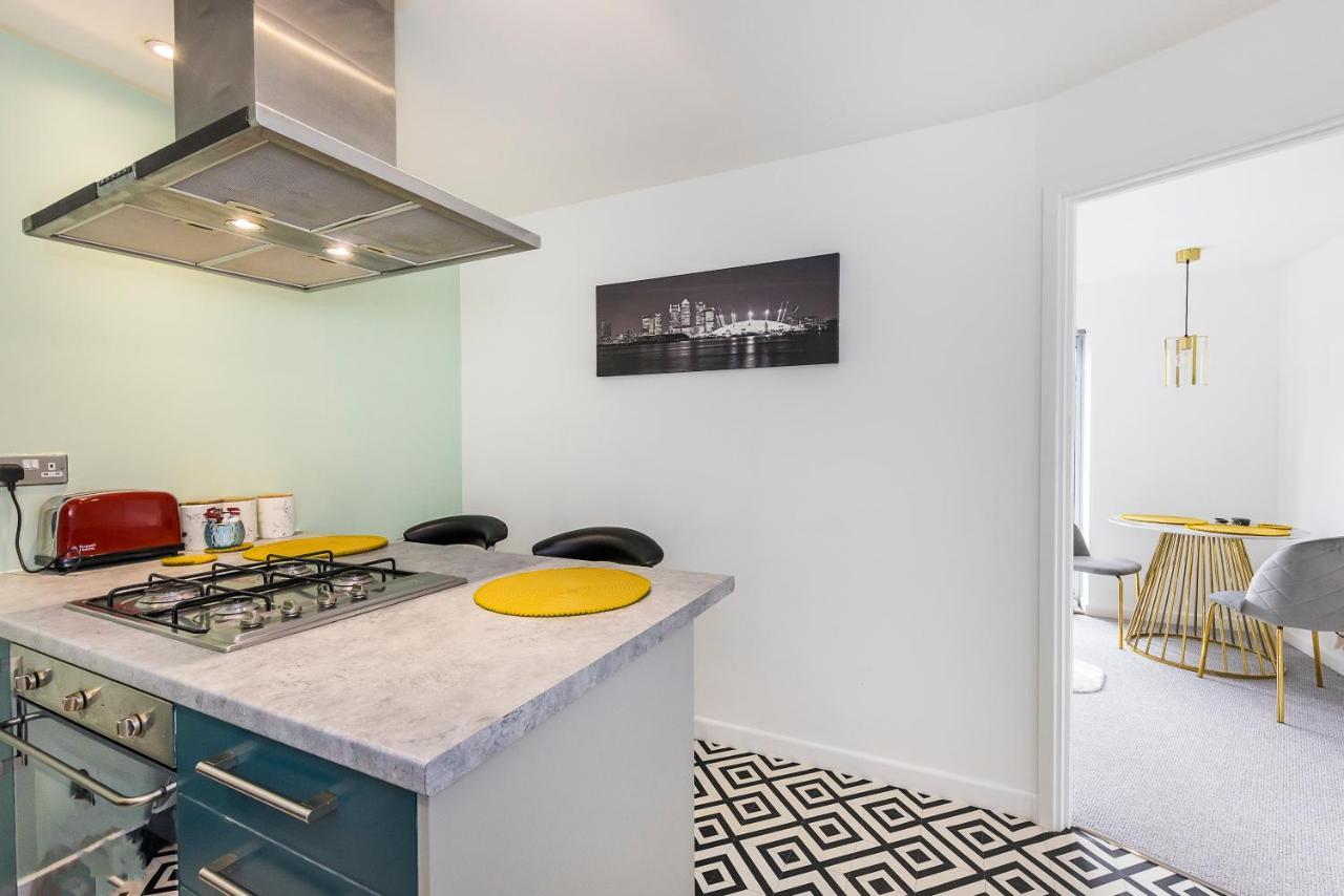 Bow Wharf Apartments London Exterior foto